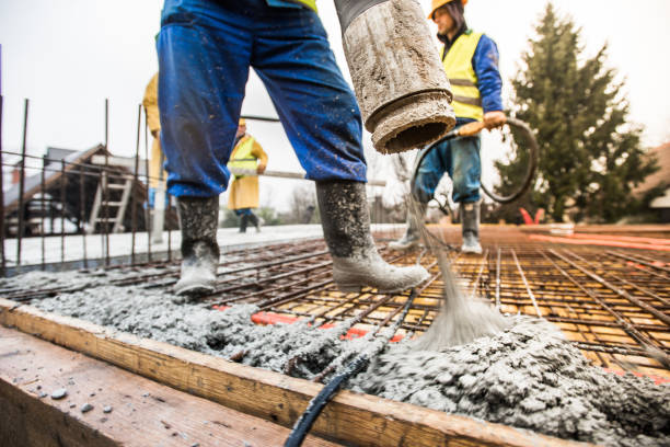 Best Concrete Flooring Contractor  in Blue Hills, CT